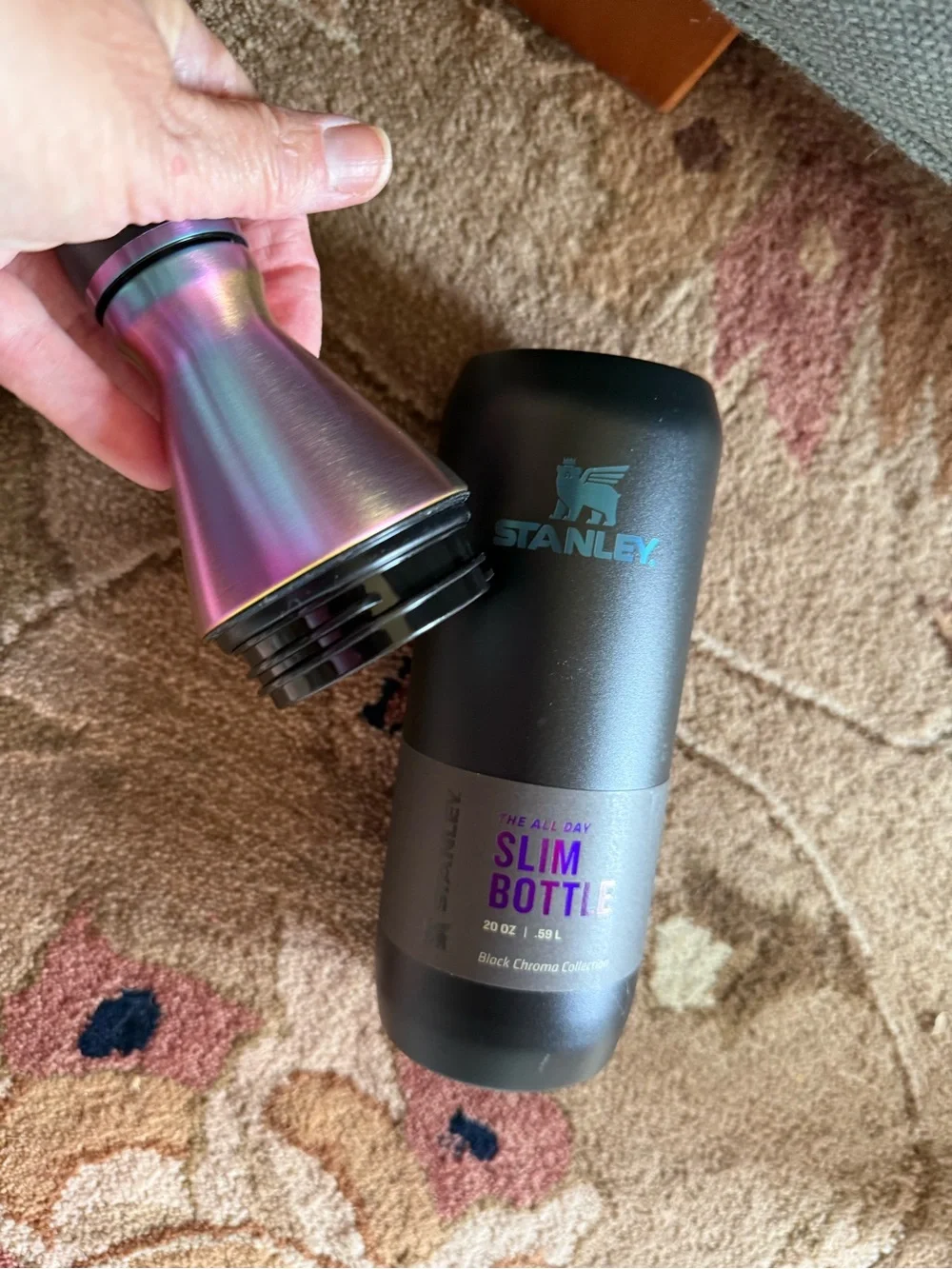 Stanley Slim Bottle - Purple Accent & Black chroma - Picture 6 of 7